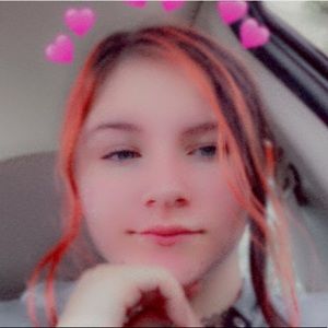 Meet your Posher, Carley